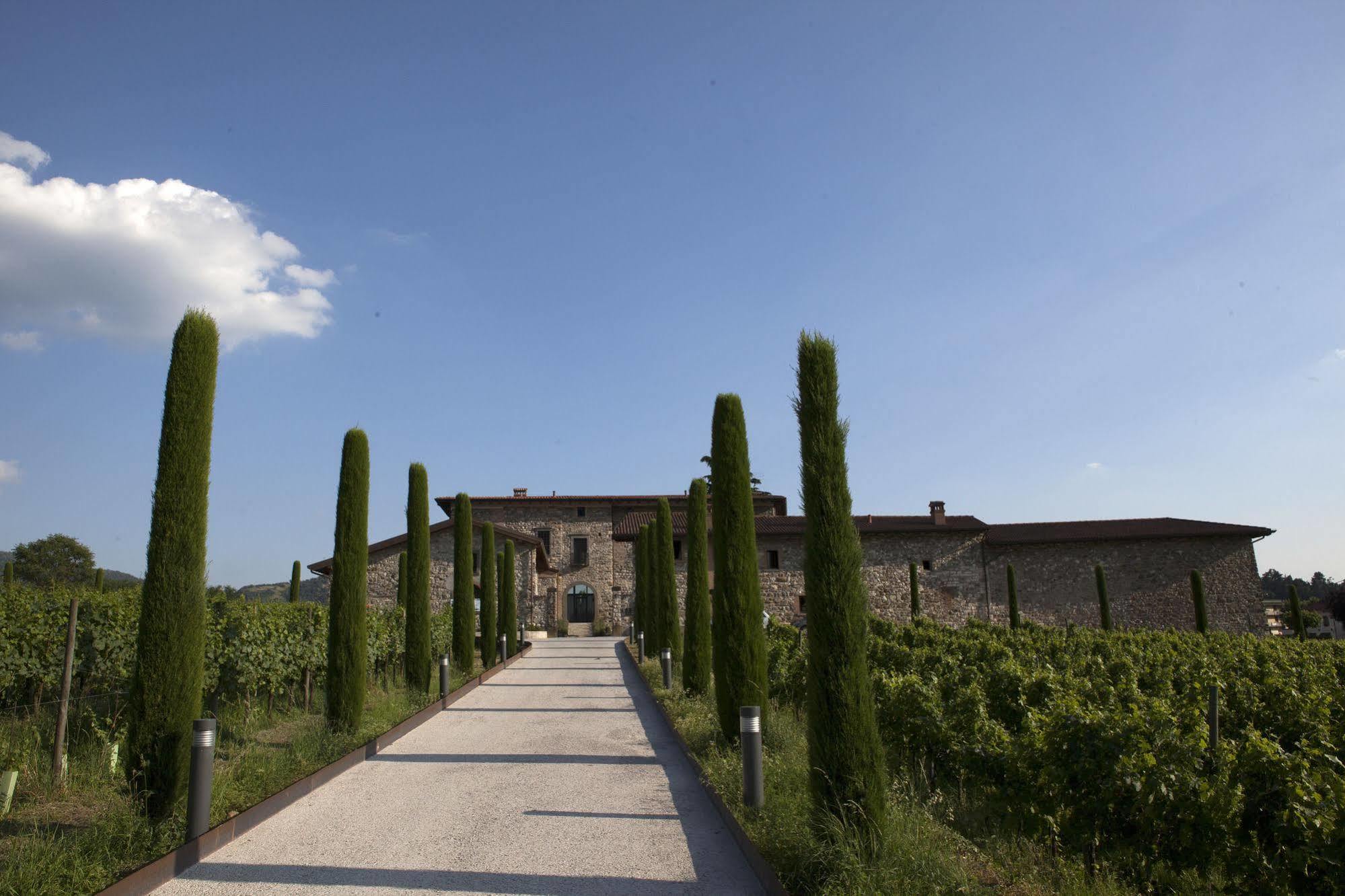 Podere Castel Merlo Resort Villongo SantʼAlessandro Exteriér fotografie